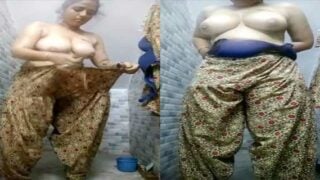 Dehati big boobs ladki hot MMS fingering